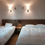 Ohana Guesthouse